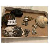ASSORTED COSTUME JEWELRY, RHINESTONE CLIPS,