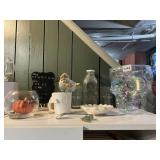 IRIDESCENT GLASS SKULL BOWL, GLASS DAIRY MILK