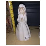 NAO BY LLADRO PORCELAIN FIGURINE, PRAYING GIRL IN