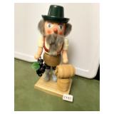 ERZGEBIRGE WOODEN NUTCRACKER, GERMAN MADE, GRAPE