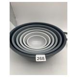 MICHAEL GRAVES DESIGN NESTING MIXING BOWLS,