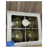LUXEHABITAT GOLD ORNAMENTS, SET OF 4, NIB.