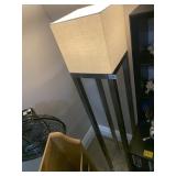 MODERN FLOOR LAMP, RECTANGULAR METAL BASE, FABRIC