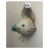VTG CERAMIC FISH WALL PLAQUE, BLUE AND TAN GLAZE,
