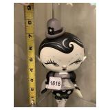 KACHING BRANDS MISS MINDY DINK VINYL ART FIGURE,