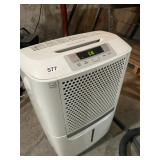 FRIGIDAIRE DEHUMIDIFIER, DIGITAL DISPLAY, ENERGY