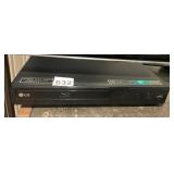 LG BLU-RAY DISC PLAYER, MODEL BP340, INCLUDES