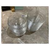 CLEAR GLASS NESTING BOWLS (6).