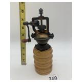 MSR VINTAGE WOODEN PEPPER MILL, METAL GRINDING