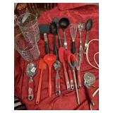 KITCHEN AID UTENSIL SET, ASSORTED NYLON & SILICONE