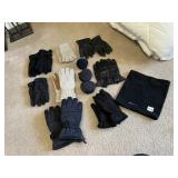 ASSORTED WINTER ACCESSORIES (14), INCLUDES EDDIE