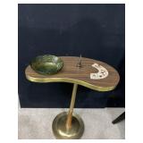 VTG MCM KIDNEY SHAPED SIDE TABLE, WALNUT VENEER,