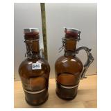 AMBER GLASS GROWLERS (2), SWING-TOP LIDS, METAL
