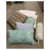 ASSORTED DECORATIVE THROW PILLOWS (5), VARIOUS