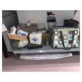 ASSORTED HOUSEHOLD ITEMS INCL WICKER BASKET,