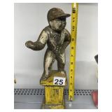 VTG CAST IRON BASEBALL PLAYER FIGURINE, PAINTED