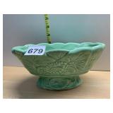 VTG USA POTTERY FOOTED SERVING BOWL, FLORAL