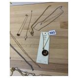 ASSORTED COSTUME JEWELRY NECKLACES, INCL STONE OF