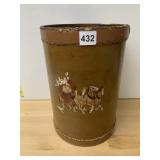 VTG LEATHER WASTE BASKET, COACHING SCENE
