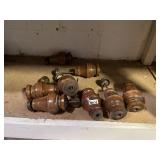 VTG WOODEN FURNITURE LEGS W/ BRASS HARDWARE.