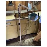 VTG ADJUSTABLE FLOOR LAMP, ARTICULATING ARM,