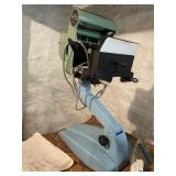 KEYSTONE VIEW CO. OPHTHALMIC VISION TESTER,