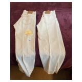 LEVI STRAUSS & CO. JEANS (2), INCLUDES 501 BUTTON