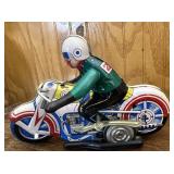 VTG TIN MOTORCYCLE TOY W/ RIDER, MARKED MS-702.