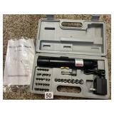 AMERICAN CORDLESS SCREWDRIVER, INCLUDES CHARGER,