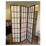 3-PANEL ROOM DIVIDER, WOOD FRAME, TRANSLUCENT
