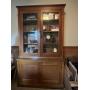 VTG OAK CHINA CABINET, TWO GLASS DOORS, TWO LOWER
