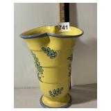ITALIAN CERAMIC VASE, YELLOW GLAZE, HAND-PAINTED