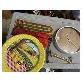 ASSORTED HOUSEHOLD ITEMS: WALL CLOCK, BRASS HOOK,