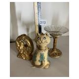 DECORATIVE FIGURINES AND CANDLE HOLDER, INCLUDES