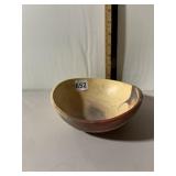 WALLACE BAKER HAND-THROWN POTTERY BOWL, EARTH