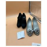 STUART WEITZMAN BLACK SUEDE ANKLE BOOTS W/