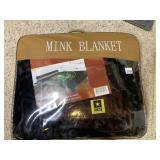 U.S. ARMY MINK BLANKET, EMBLEM PRINT, FITS QUEEN