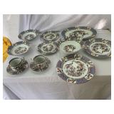 CHINA GARDEN FINE PORCELAIN DINNERWARE SET,
