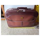 DVF LEATHER TRAVEL BAG, BROWN, ZIPPERED CLOSURE,
