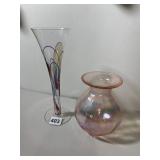ART GLASS VASE W/ MULTICOLOR SWIRL PATTERN,
