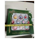 CHRISTMAS TRIMMERIES ORNAMENTS, GLASS, HAND