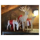 OLIVE & COCOA REINDEER FIGURES, WHITE TEXTURED
