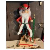 RIDGEFIELD HOME NUTCRACKER, WOOD CONSTRUCTION,