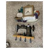 NEW HAVEN KITCHEN WALL CLOCK, BREAD THEME, RESIN