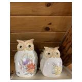 CERAMIC OWL FIGURINES (2), FLORAL DECORATION,