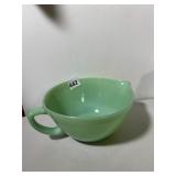 FIRE-KING JADEITE MIXING BOWL, SPOUTED RIM,