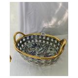 CERAMIC BASKET, OVAL FORM, RETICULATED SIDES,
