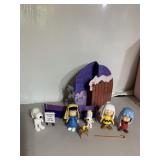 PEANUTS CHARLIE BROWN CHRISTMAS PLAY FIGURES (5),