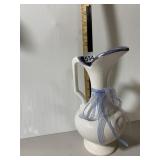 HAEGER USA POTTERY PITCHER, WHITE TEXTURED