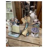 NORMAN ROCKWELL MUSEUM PORCELAIN FIGURINE,